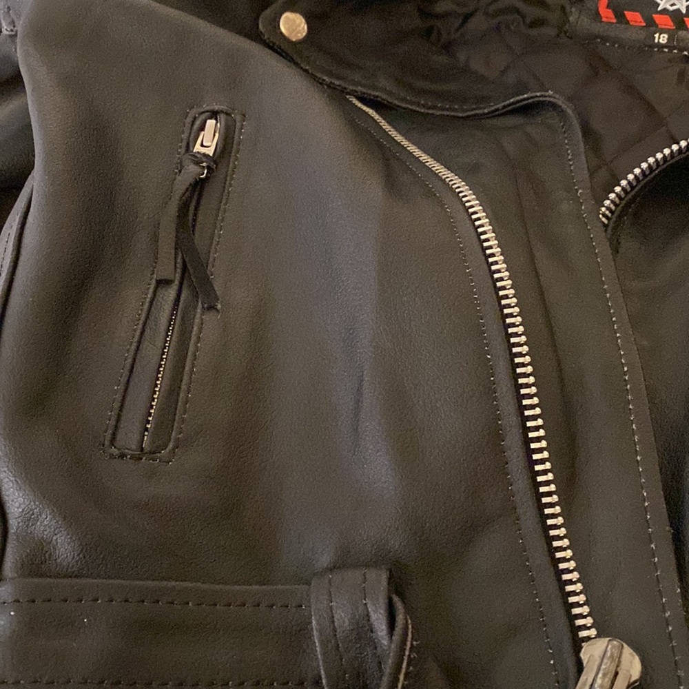 Interstate Leather Motorcycle Jacket - image 6